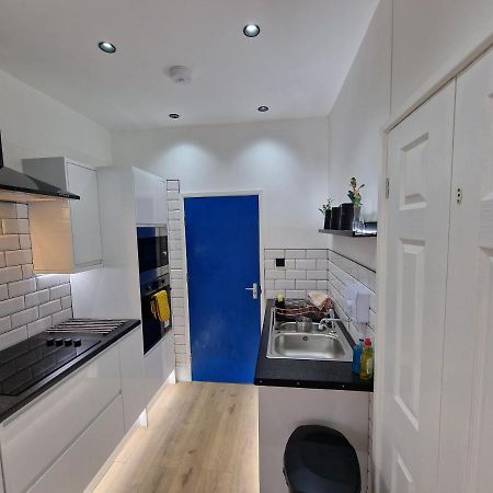 Balco Plaza Studio Nottingham Extérieur photo