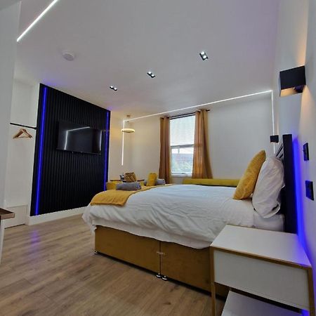 Balco Plaza Studio Nottingham Extérieur photo