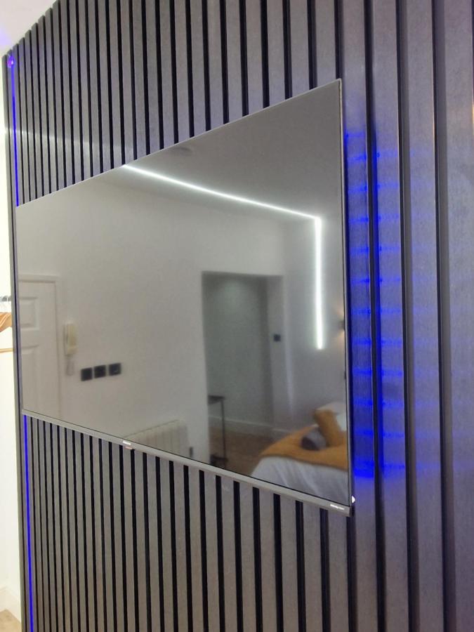 Balco Plaza Studio Nottingham Extérieur photo