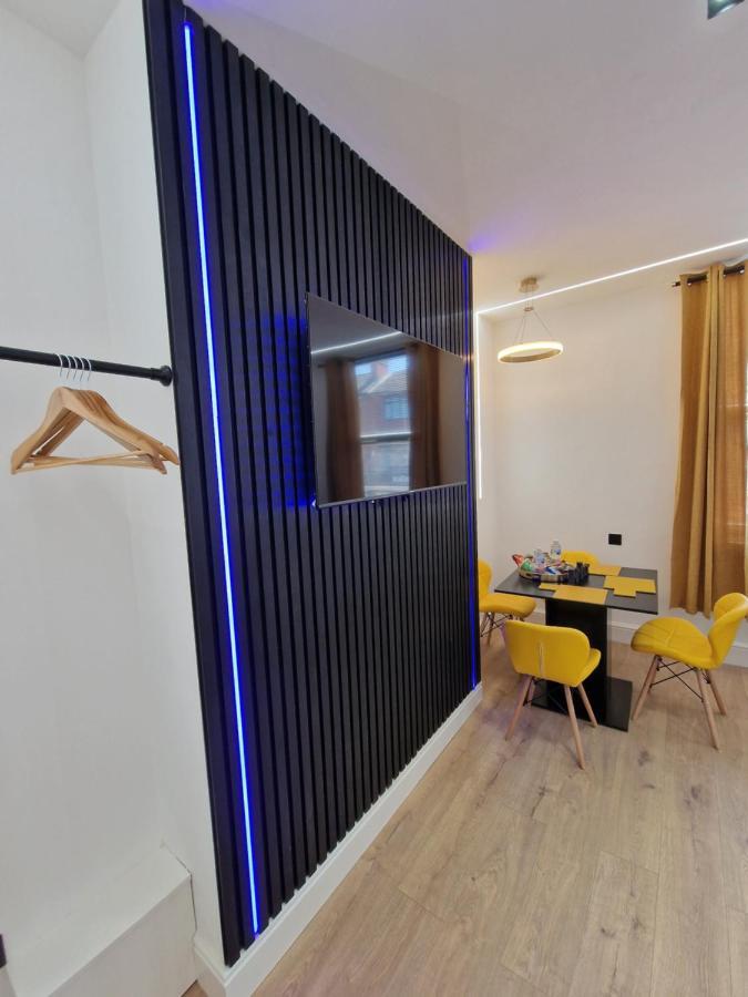 Balco Plaza Studio Nottingham Extérieur photo