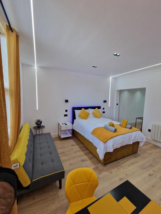 Balco Plaza Studio Nottingham Extérieur photo