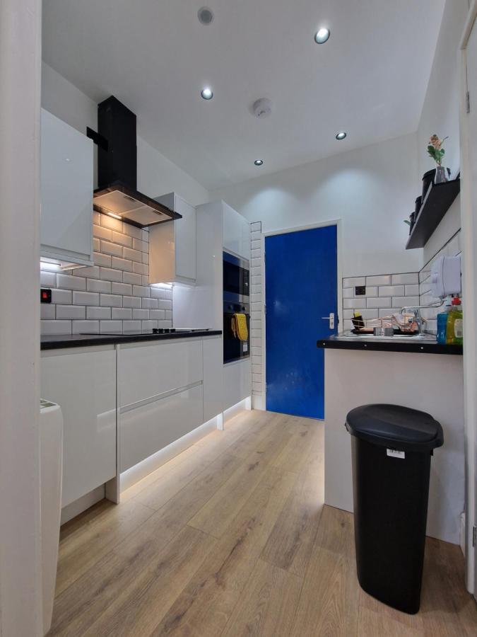 Balco Plaza Studio Nottingham Extérieur photo