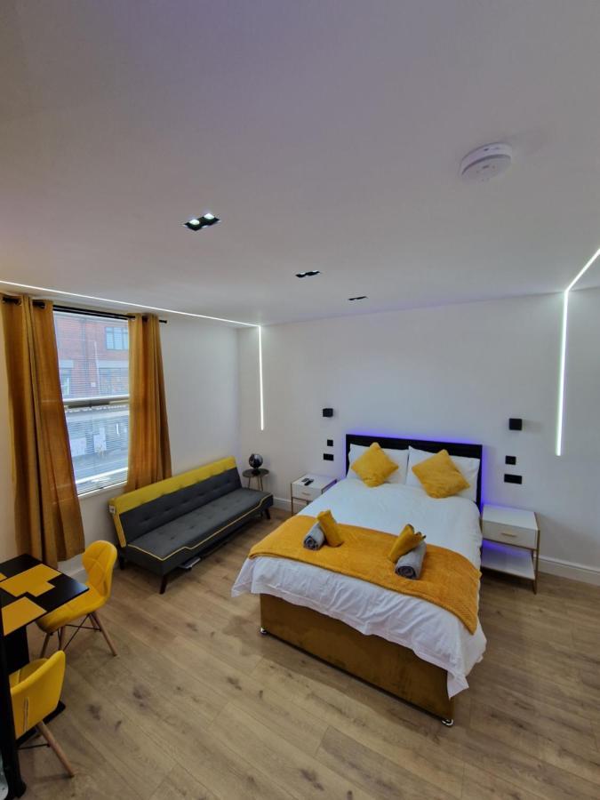 Balco Plaza Studio Nottingham Extérieur photo